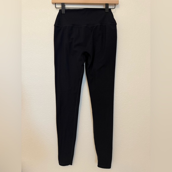 Alphalete Black Leggings - Picture 4 of 5